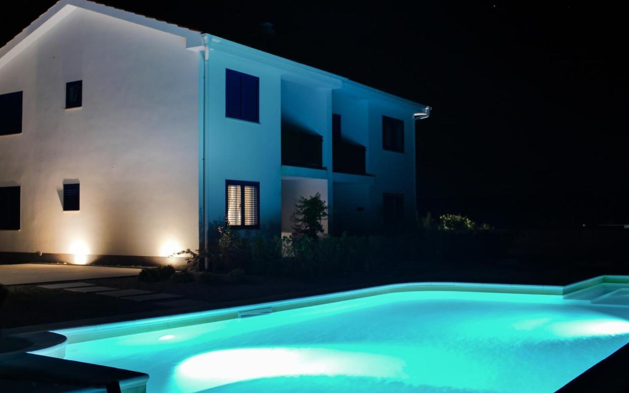 Wabi Sabi Resort & Apartments Brzac Bagian luar foto